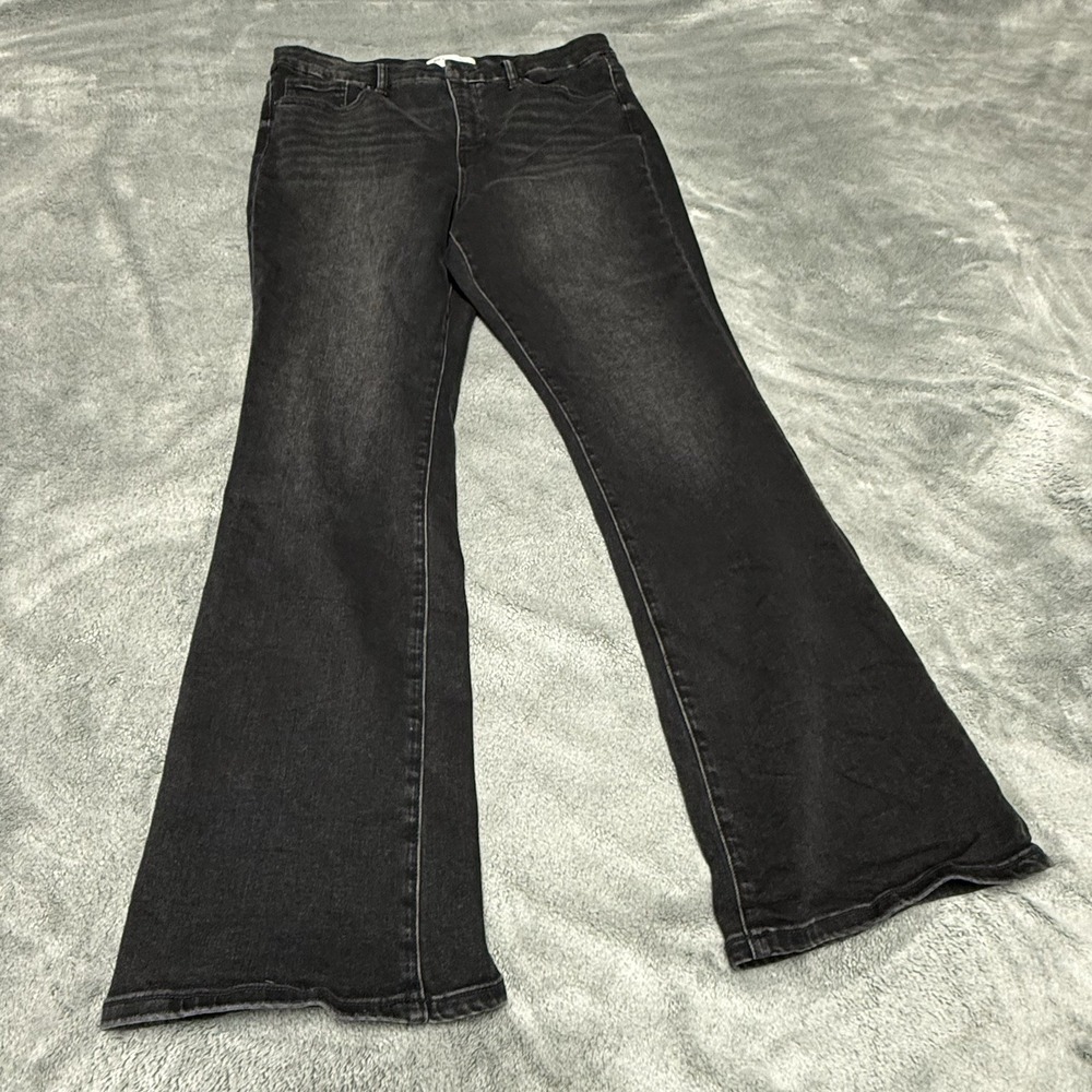 Buckle BKE Parker Jeans Women 34x32 Universal Fit High Rise Flared Bootcut Black